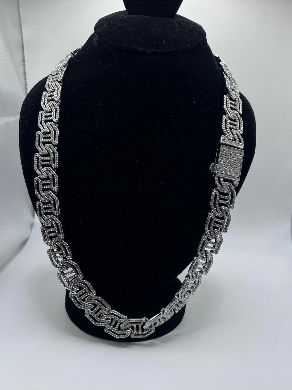 Silver-Toned Pavé Link Iced Out Chain Necklace